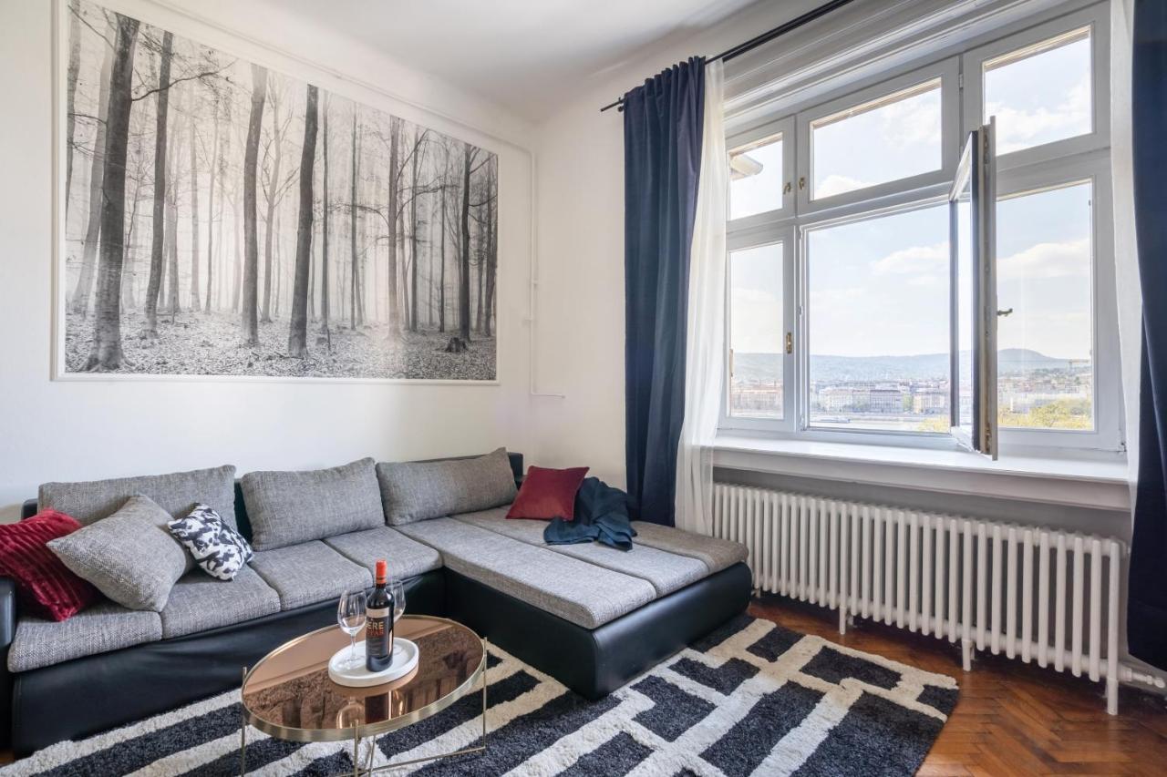 Lägenhet Stollar Apartment, Danube View *