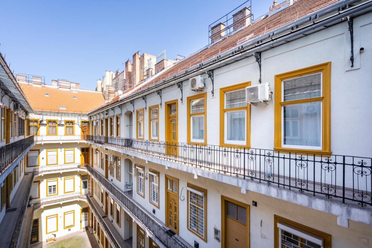 Bpr White Peony - 2 Bdr Central * Budapest