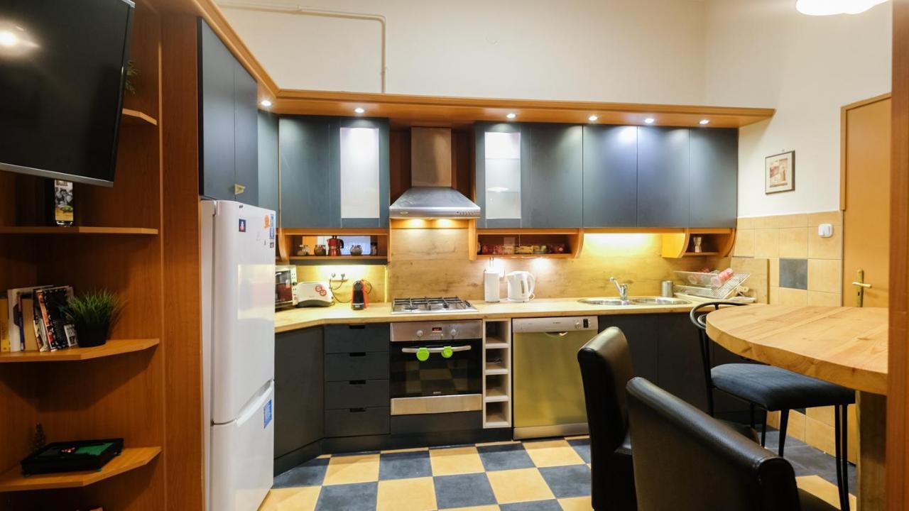 Acacia Hostel