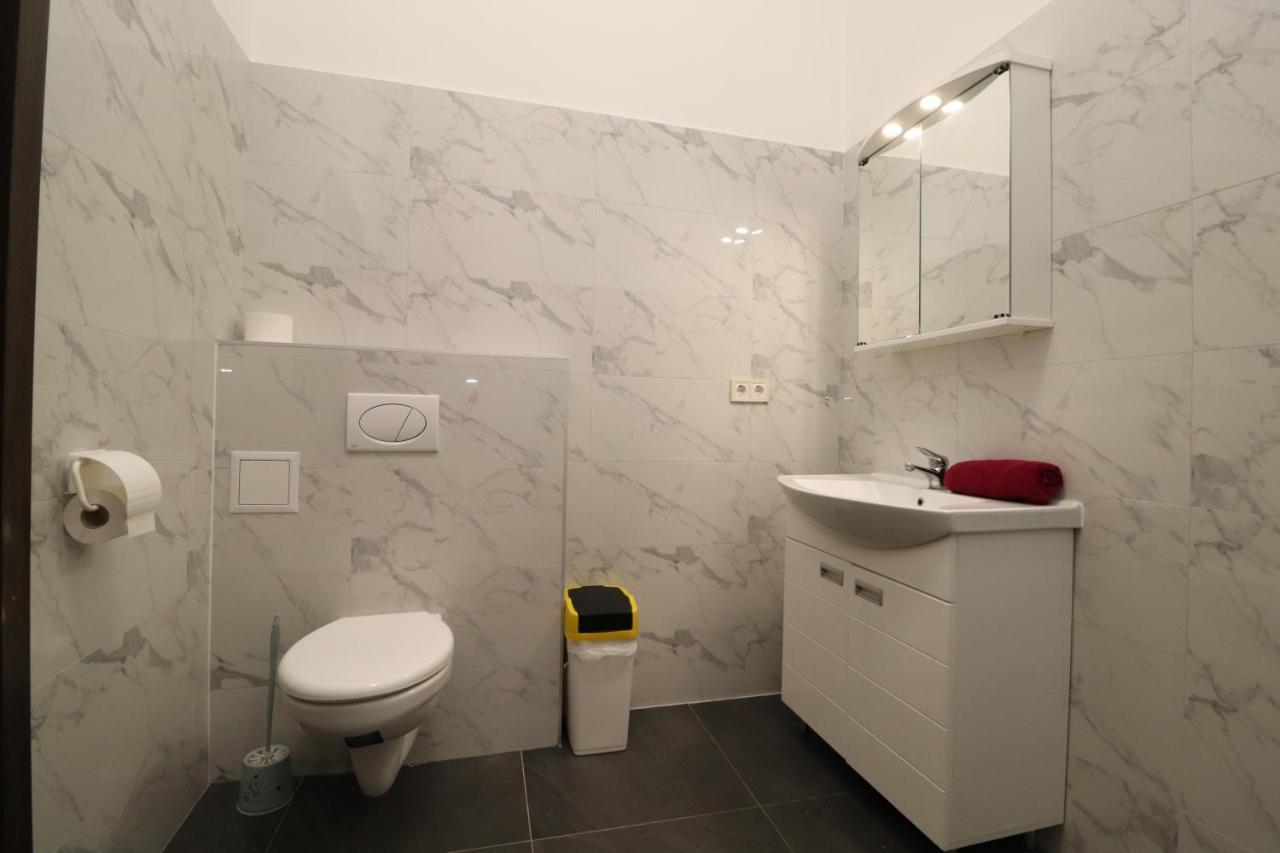 New B In Király Street 106 Apartamento *