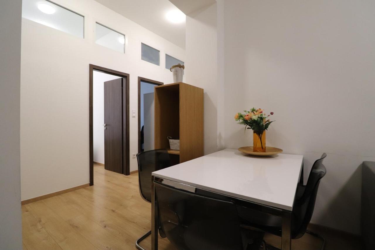 New B In Király Street 106 Budapest