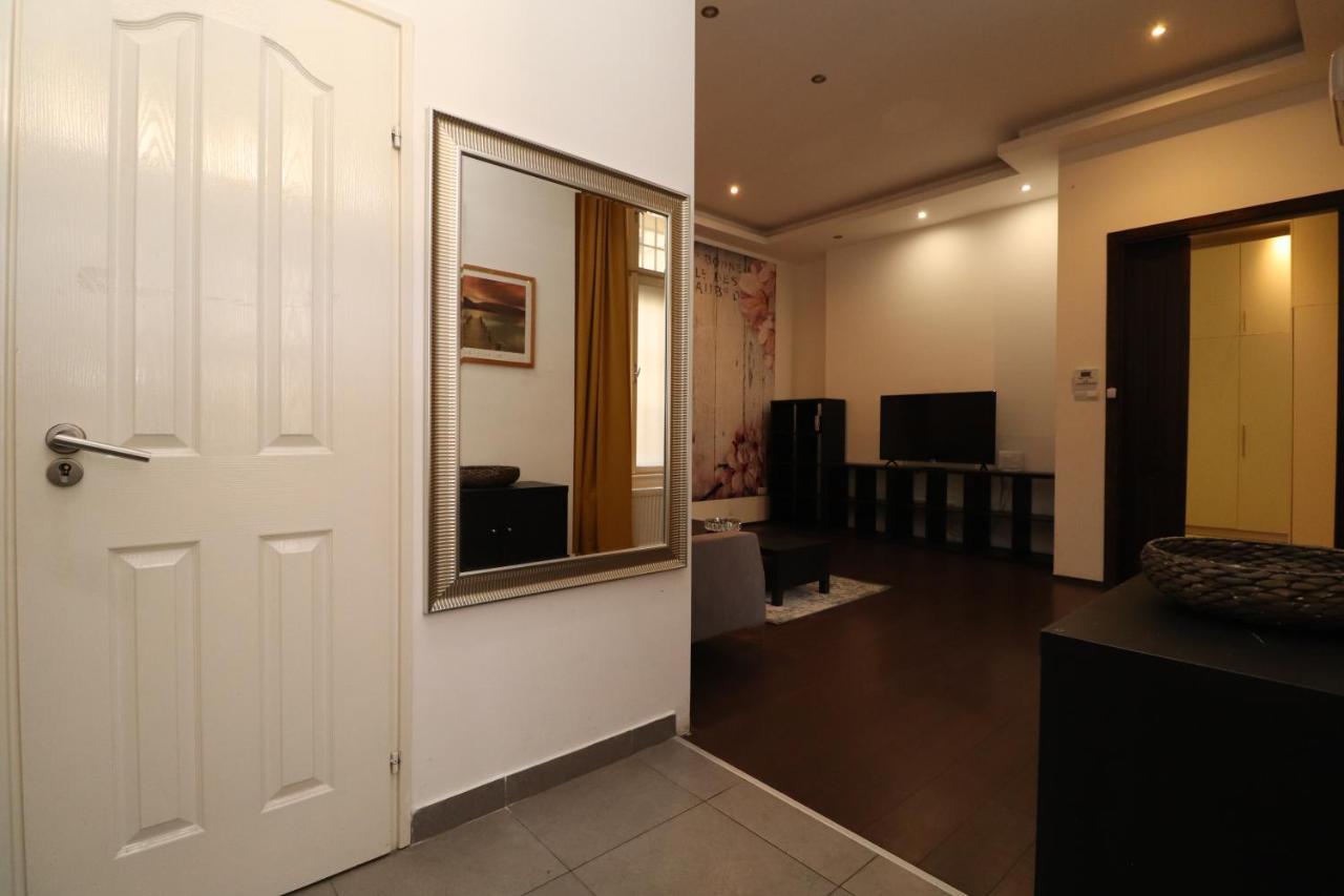 Broadway Downtown Deluxe Apartamento Budapest