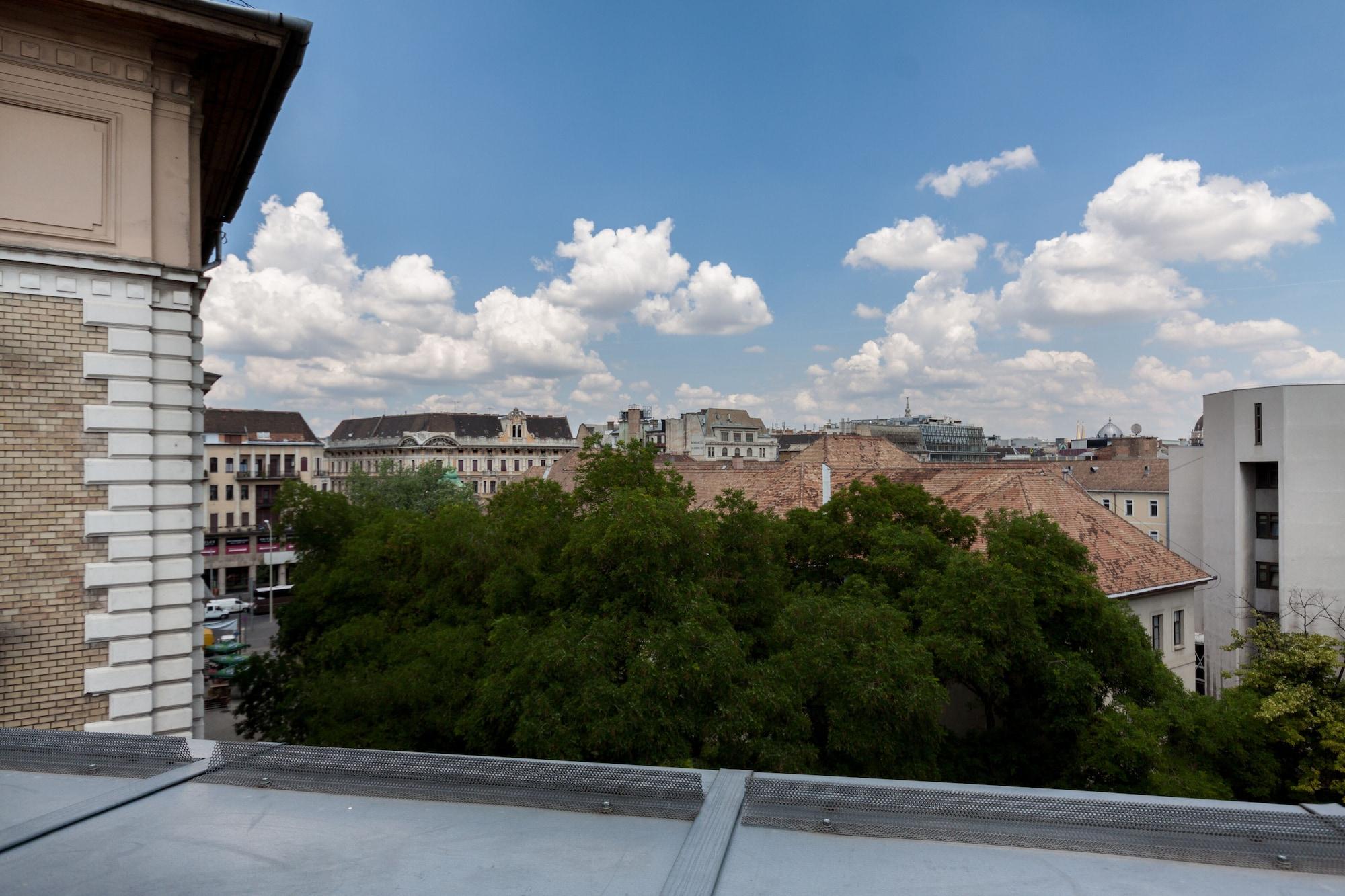 Hotel apartamentowy Grand 4*