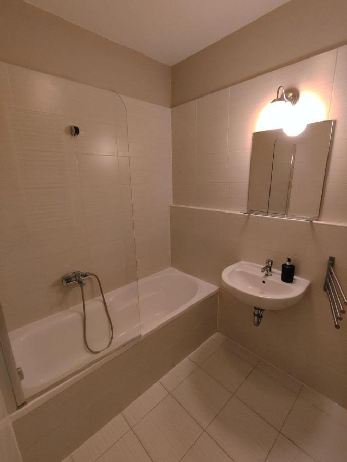 Victoria Garden Apartman *