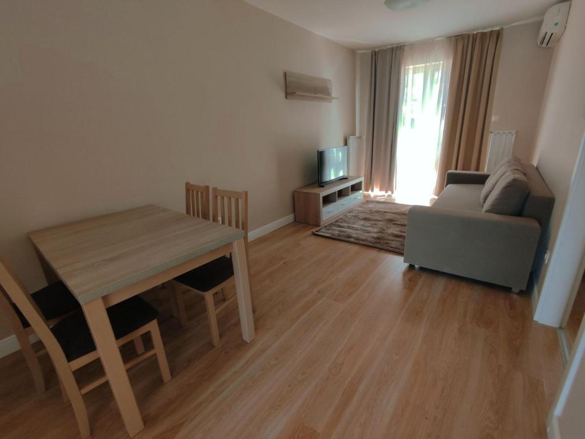 Victoria Garden Apartman *
