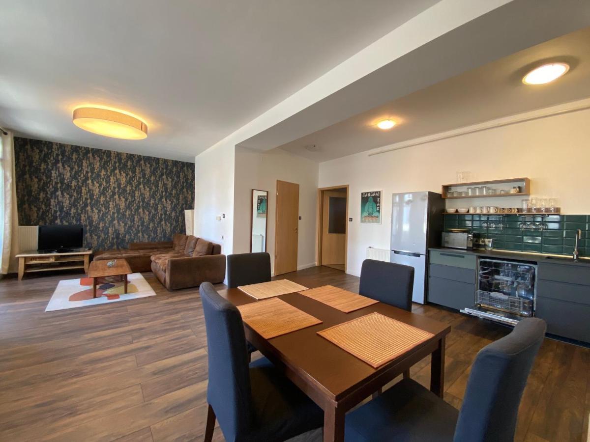 2 Bedroom 107 M2 Loft With Balcony Apartment