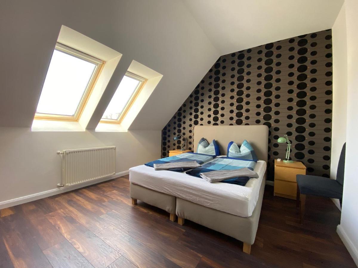 2 Bedroom 107 M2 Loft With Balcony * Budapest