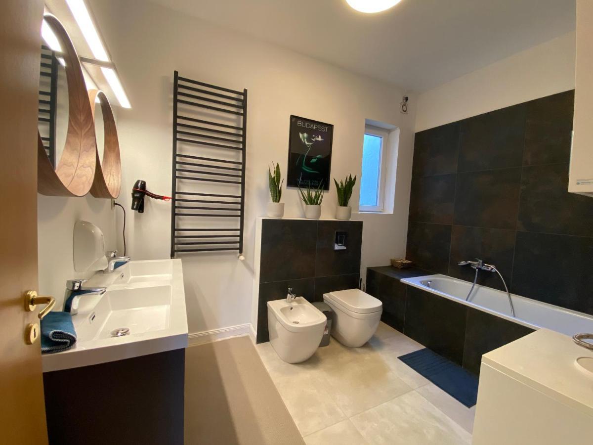 2 Bedroom 107 M2 Loft With Balcony Apartment