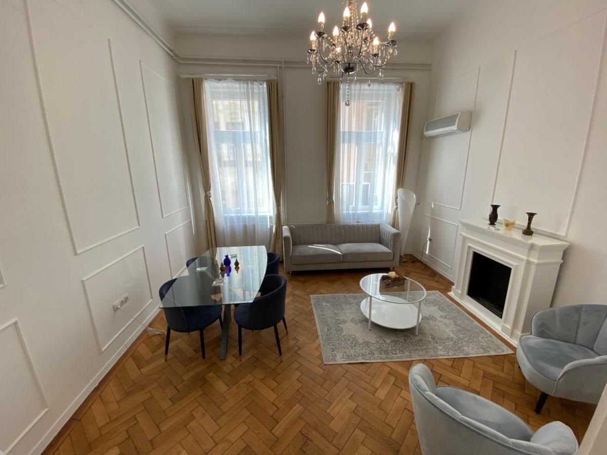 Karolina's Nyugati Budapest