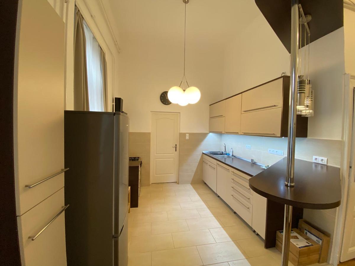 Karolina's Nyugati Lejlighed Budapest
