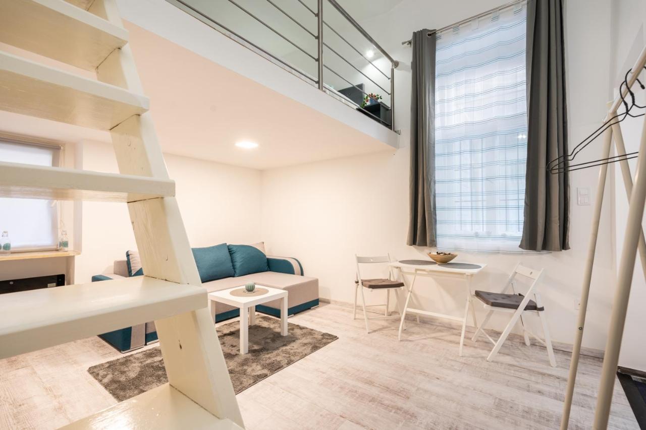 Apartment Artistic *