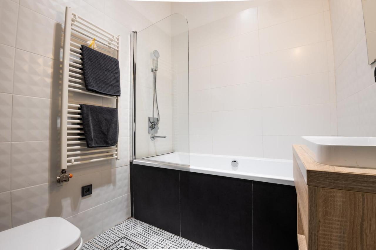 Apartament Deluxe Quentin Next To The Fashion Street *