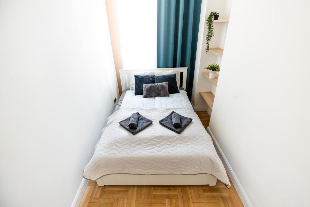 Deluxe Quentin Next To The Fashion Street Apartment Budapest