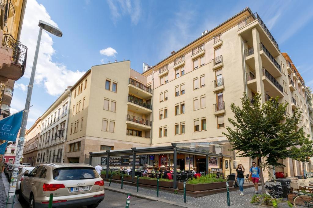 Appartamento Space In Gozsdu *
