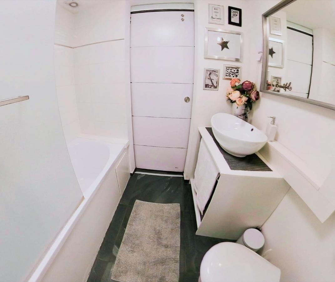 Apartmán Modern Flat With Perfect Location