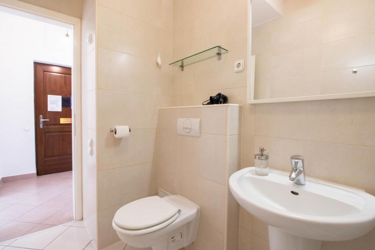 Kiraly Pop Studio With Terrace With Free Parking Apartment *