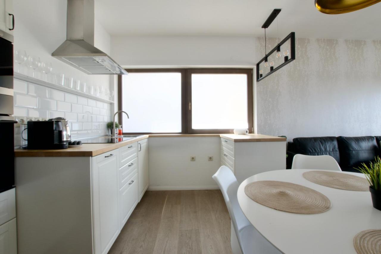 Penthouse By Hi5 -at The Of Apartamento