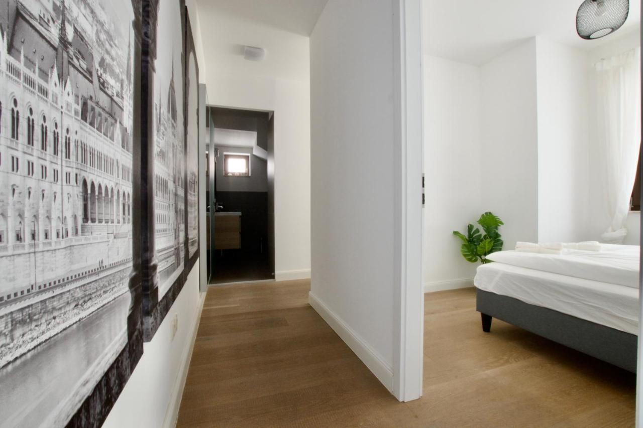 Penthouse By Hi5 -at The Of Budapest
