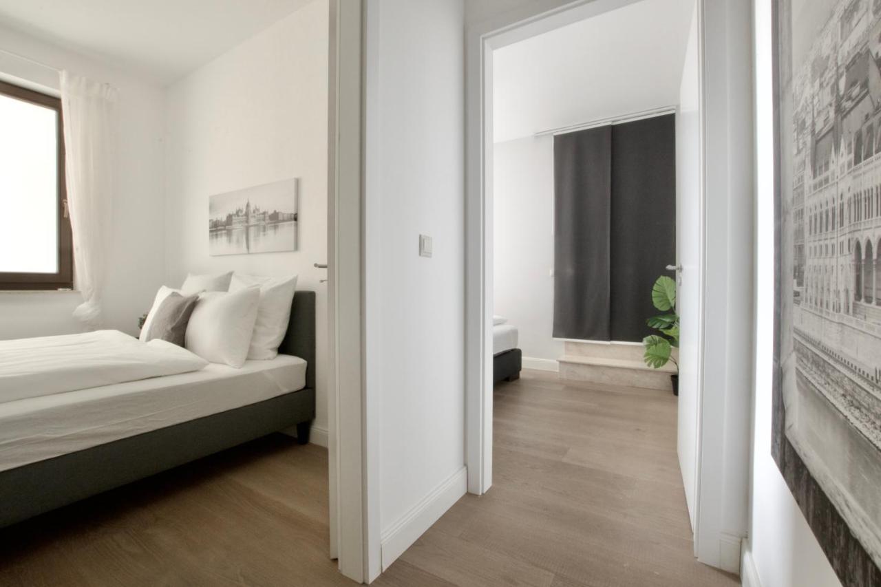 Penthouse By Hi5 -at The Of Apartament Budapeszt