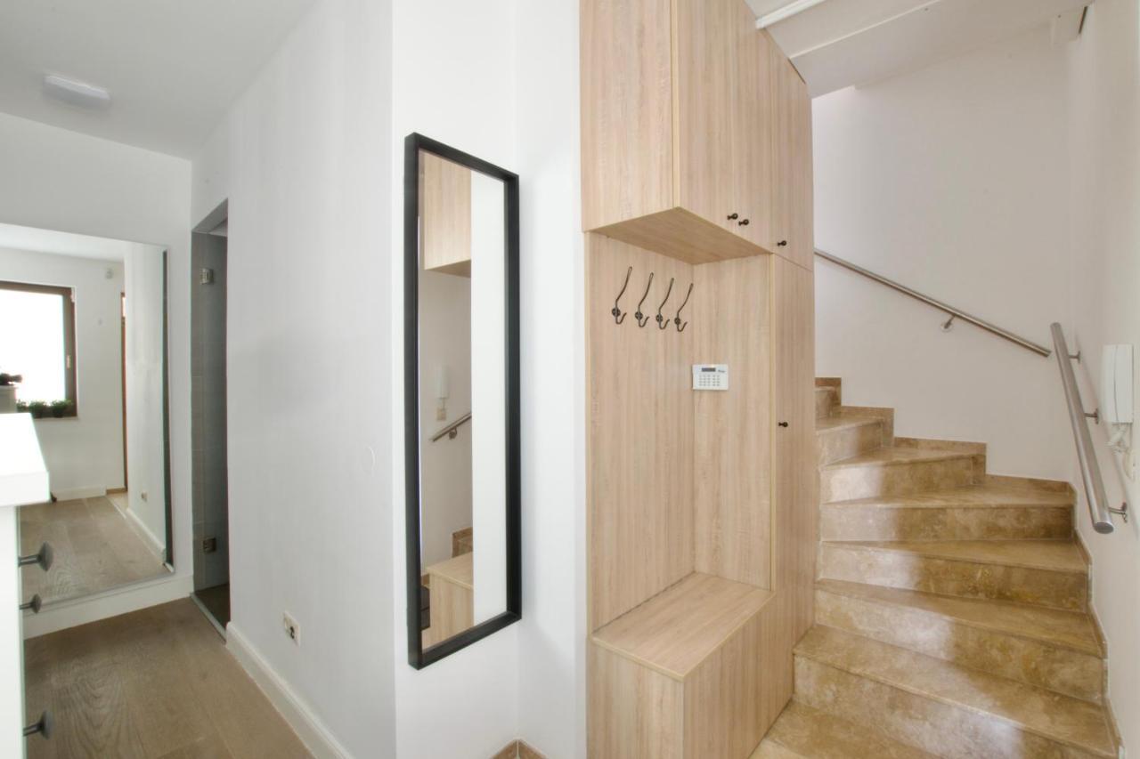 Penthouse By Hi5 -at The Of Apartamento