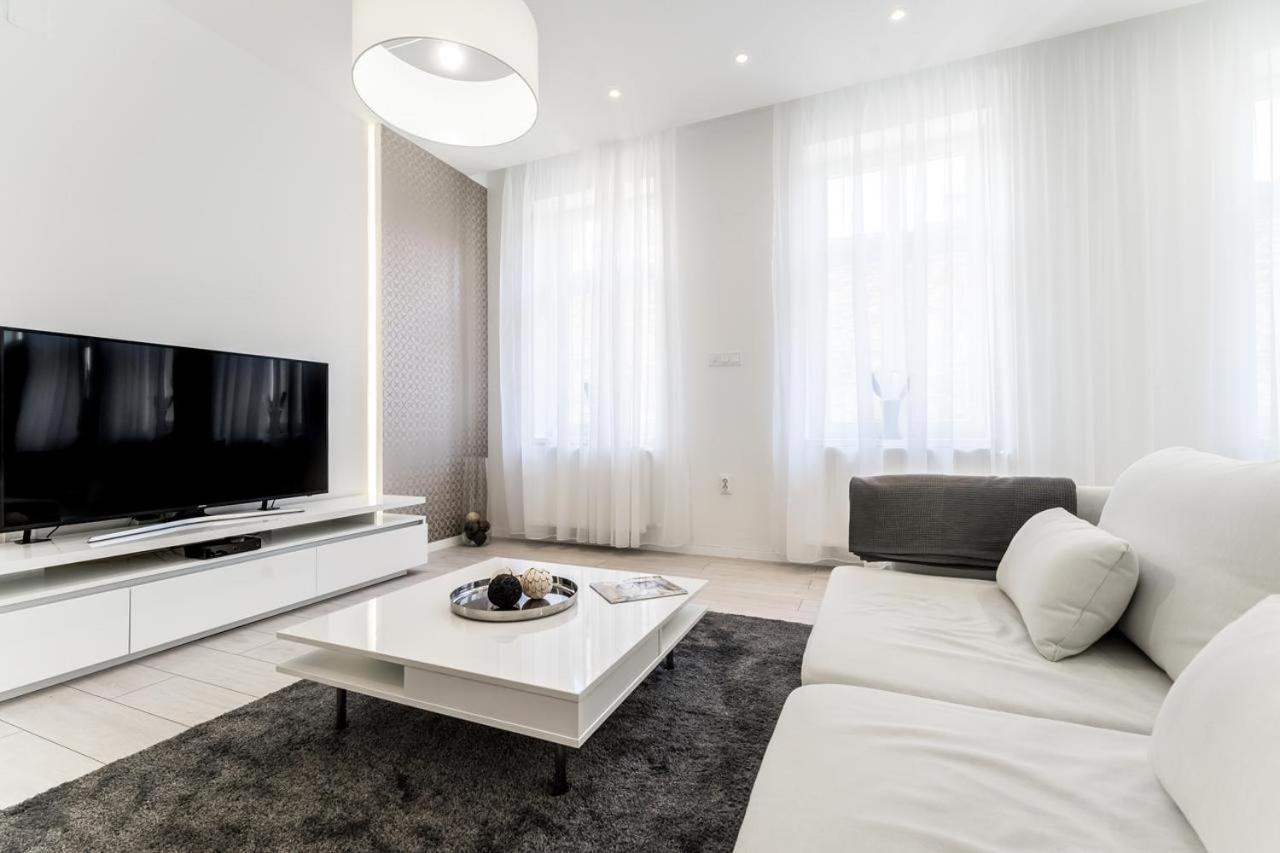 Minimalistico Budapest