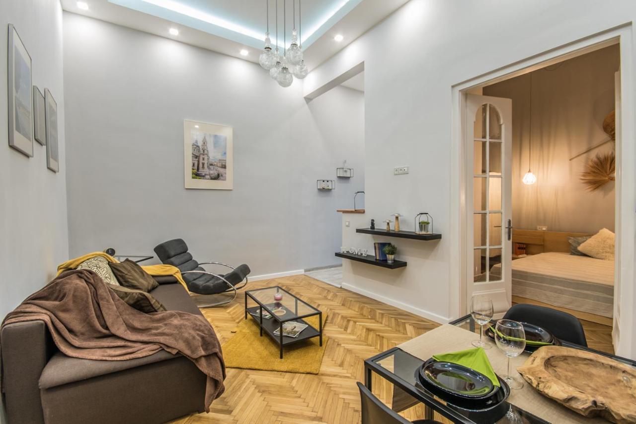 Semmihome Semmelweis Street * Budapest