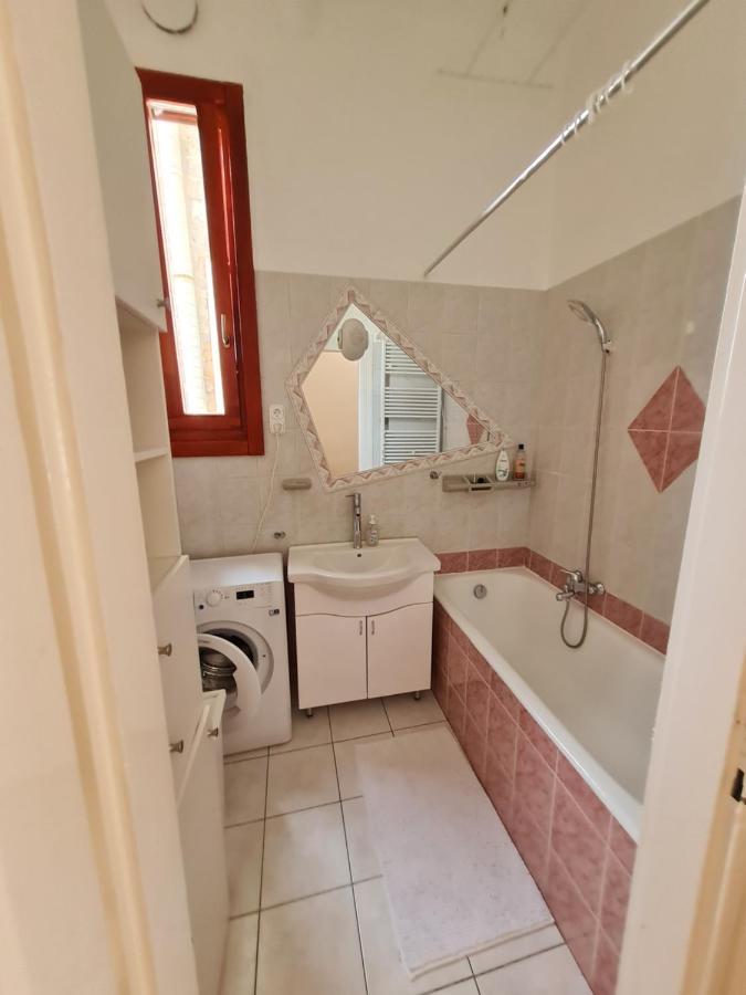 Marble -near Buda Castle Apartamento *