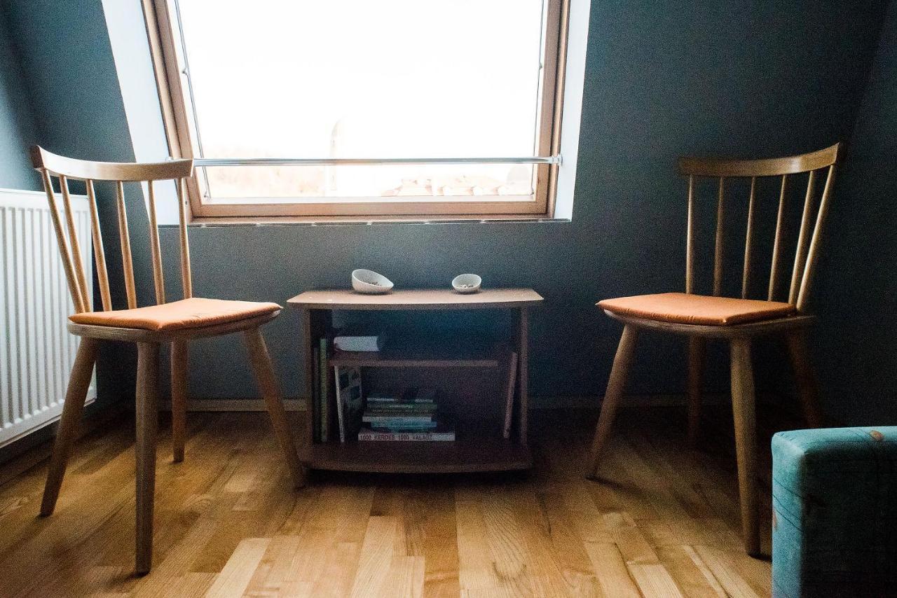I Apartment