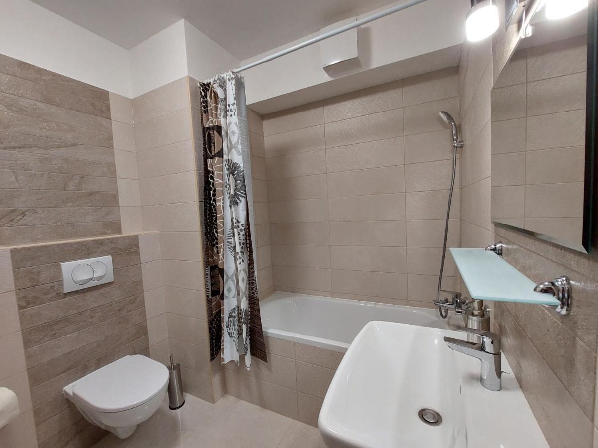 Arsenal House Apartment