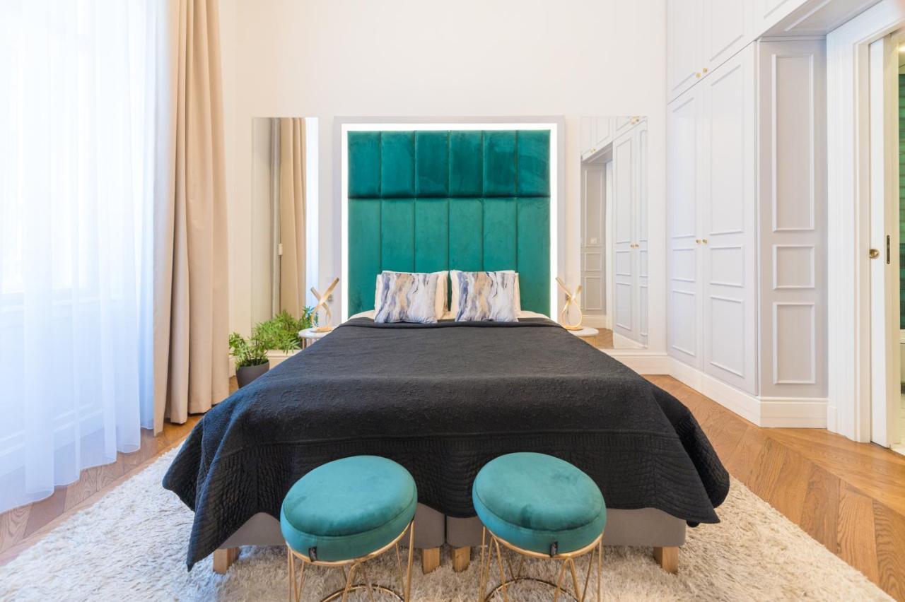 Marble - Palace District Apartment *