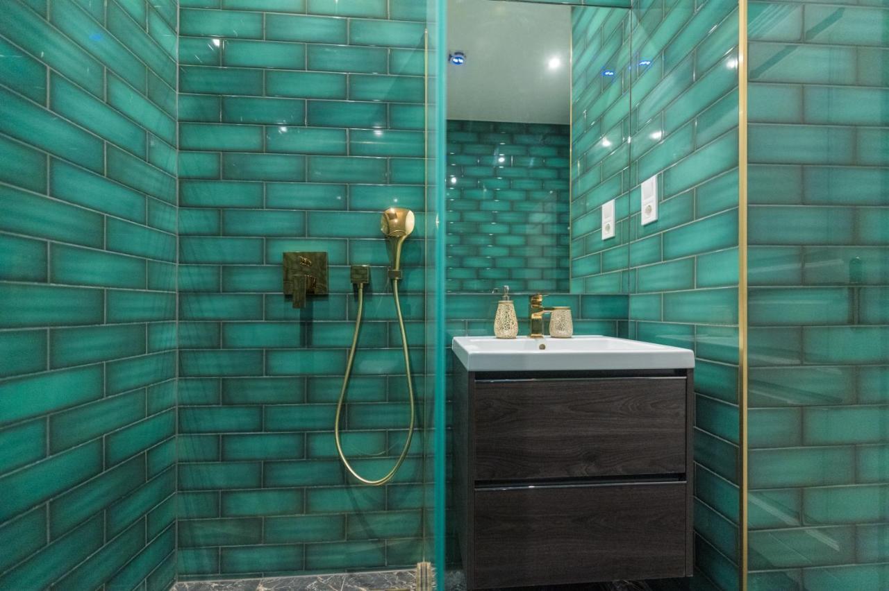 Marble - Palace District Apartment *