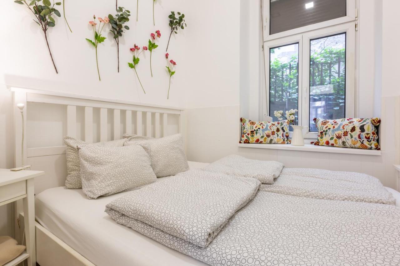 Elegant Coziness On King Street