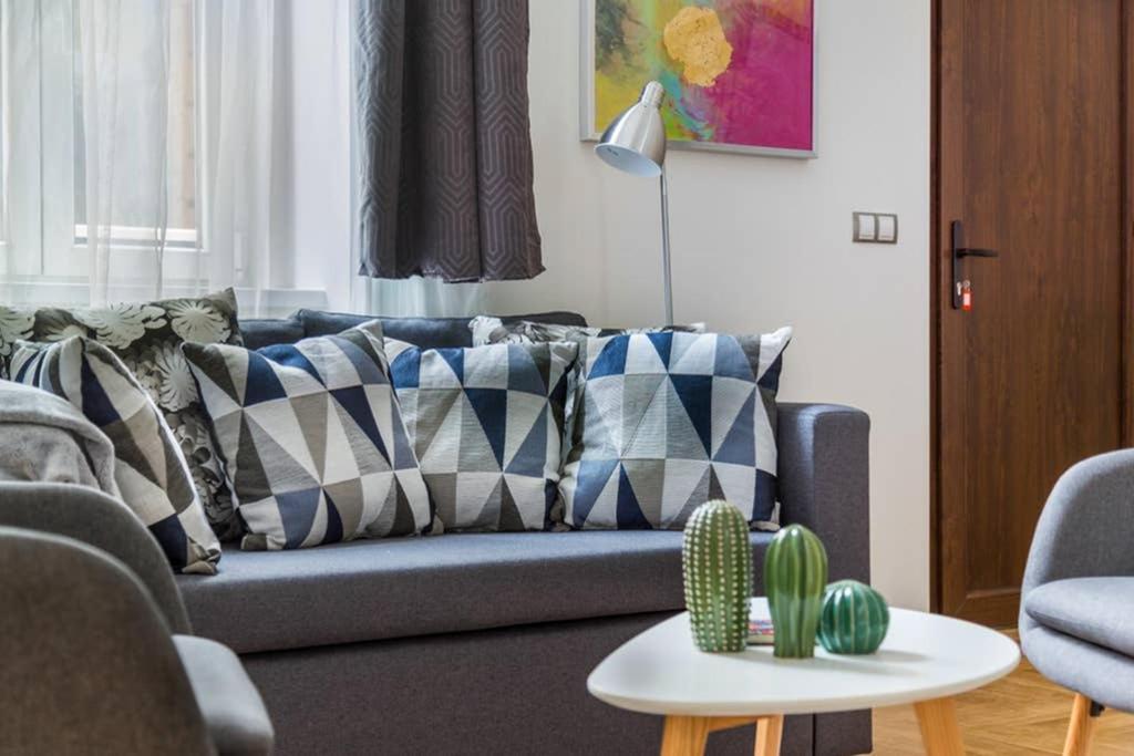 Your Well Deserved Happy Place With Love Lägenhet Budapest
