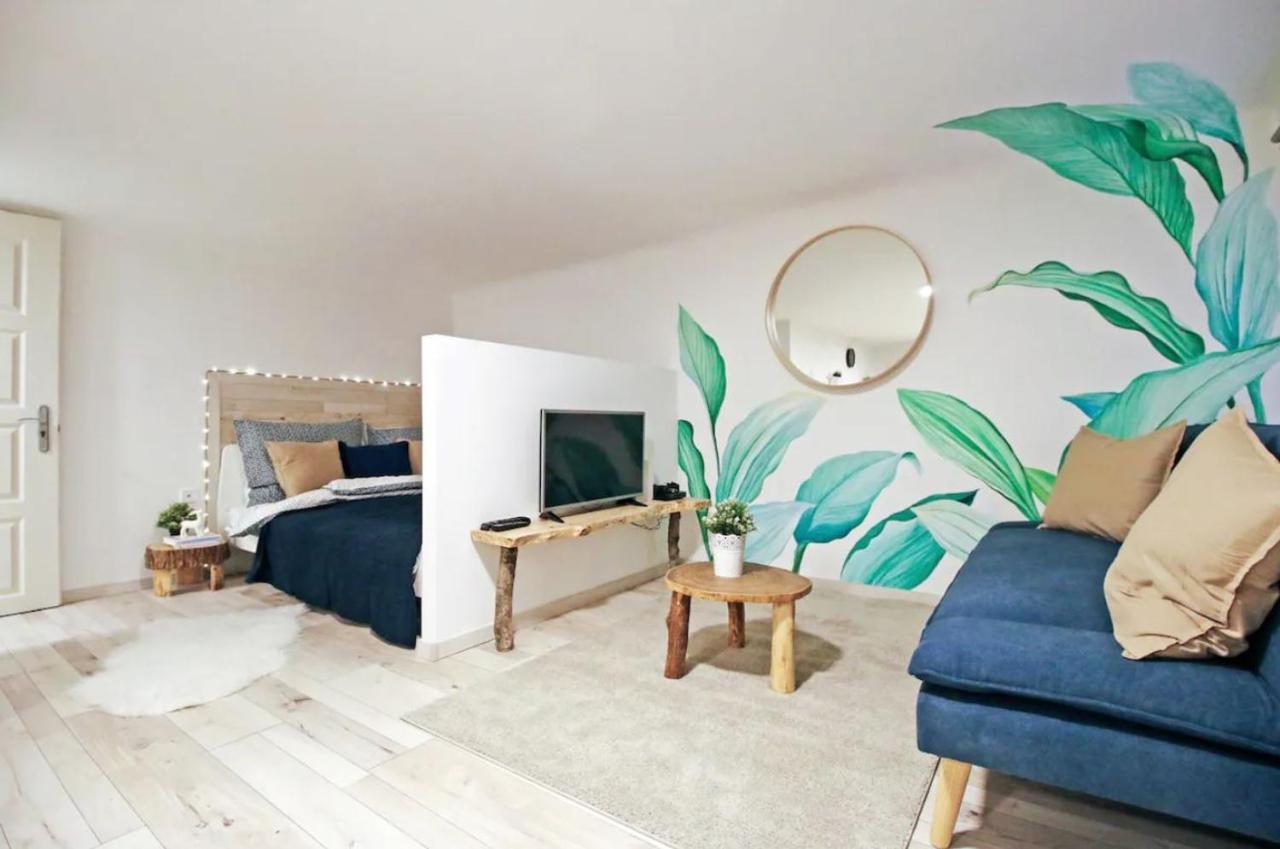 Apartment Cosy - Cheerful In The Center