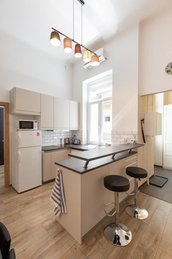 D78 Dohany Budapest