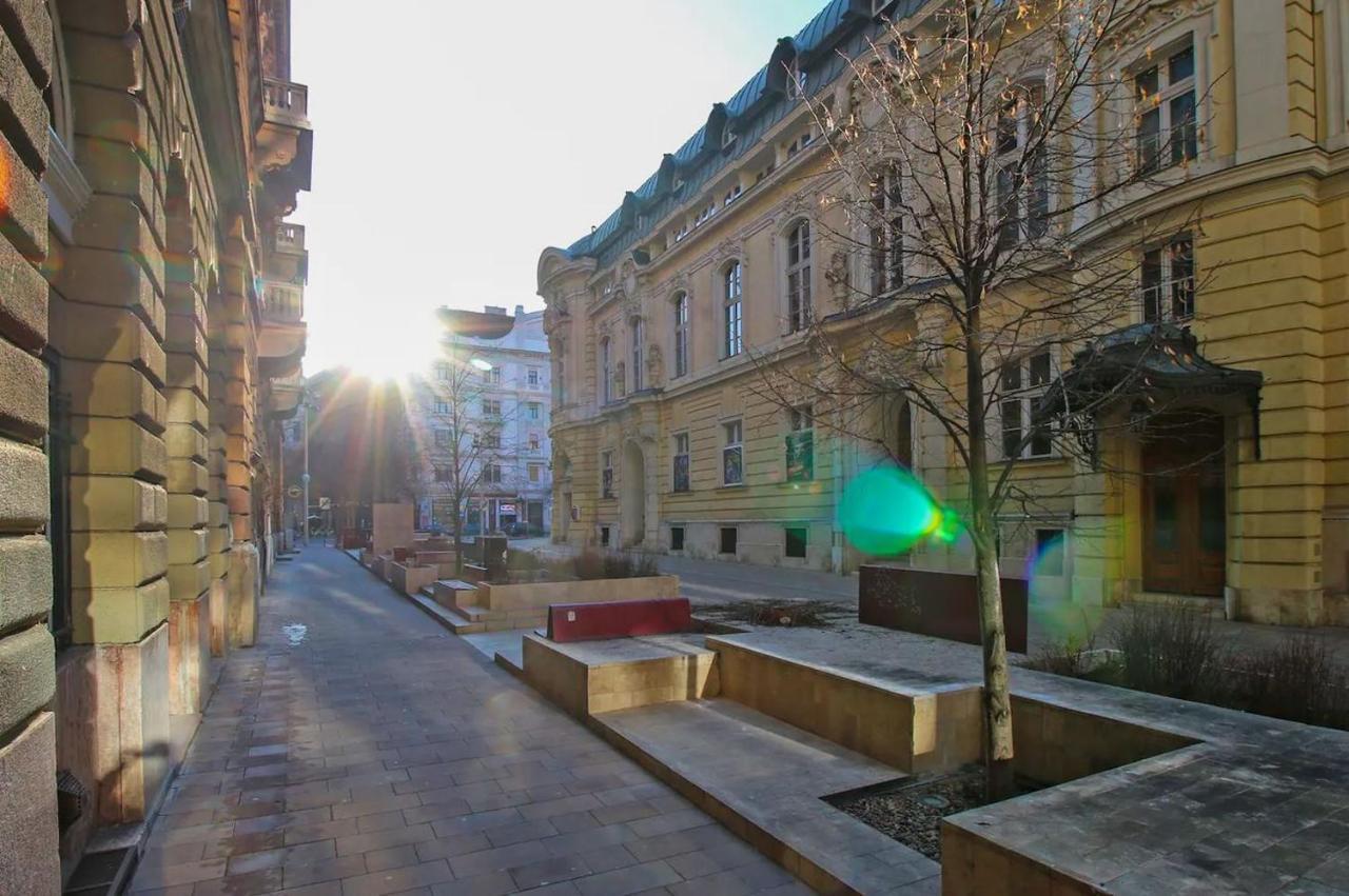 Cosy - Cheerful In The Center * Budapest