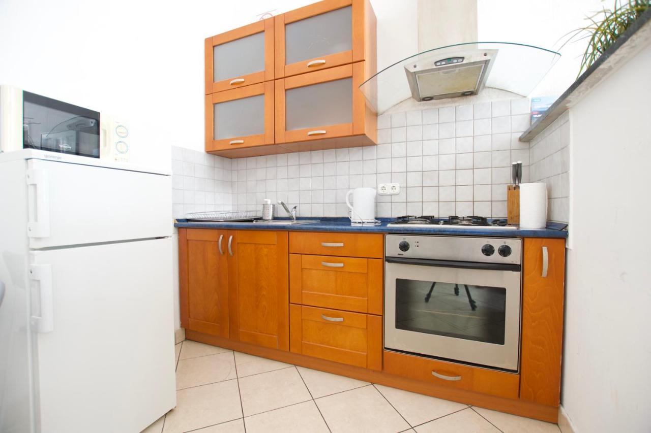 Budget By Hi5 - Center Of The Center Apartament Budapeszt
