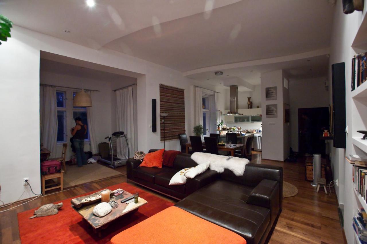 Modern House In With Pool * Budapest