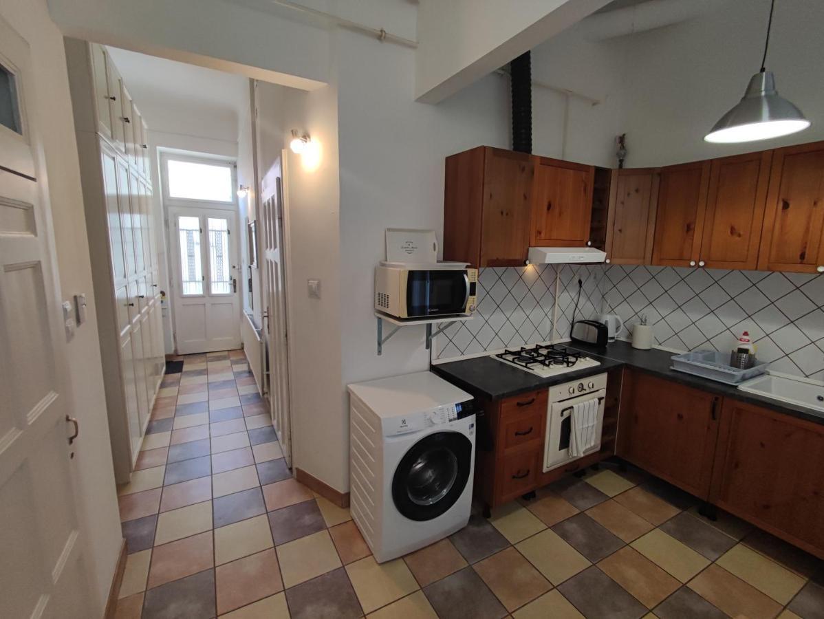 Hun Galeria Appartement Budapest