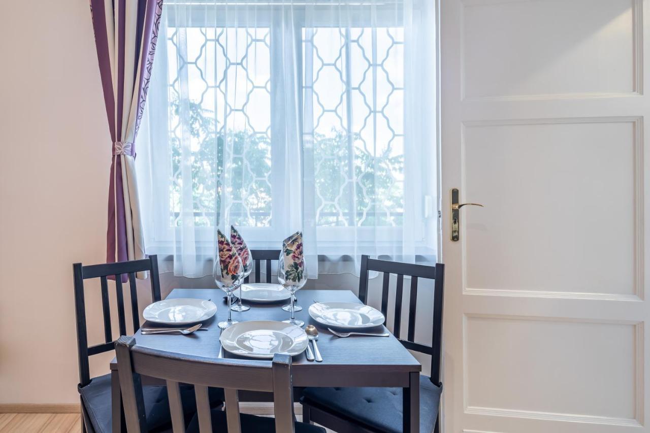 Two Bedroom In Jewish Quarter *