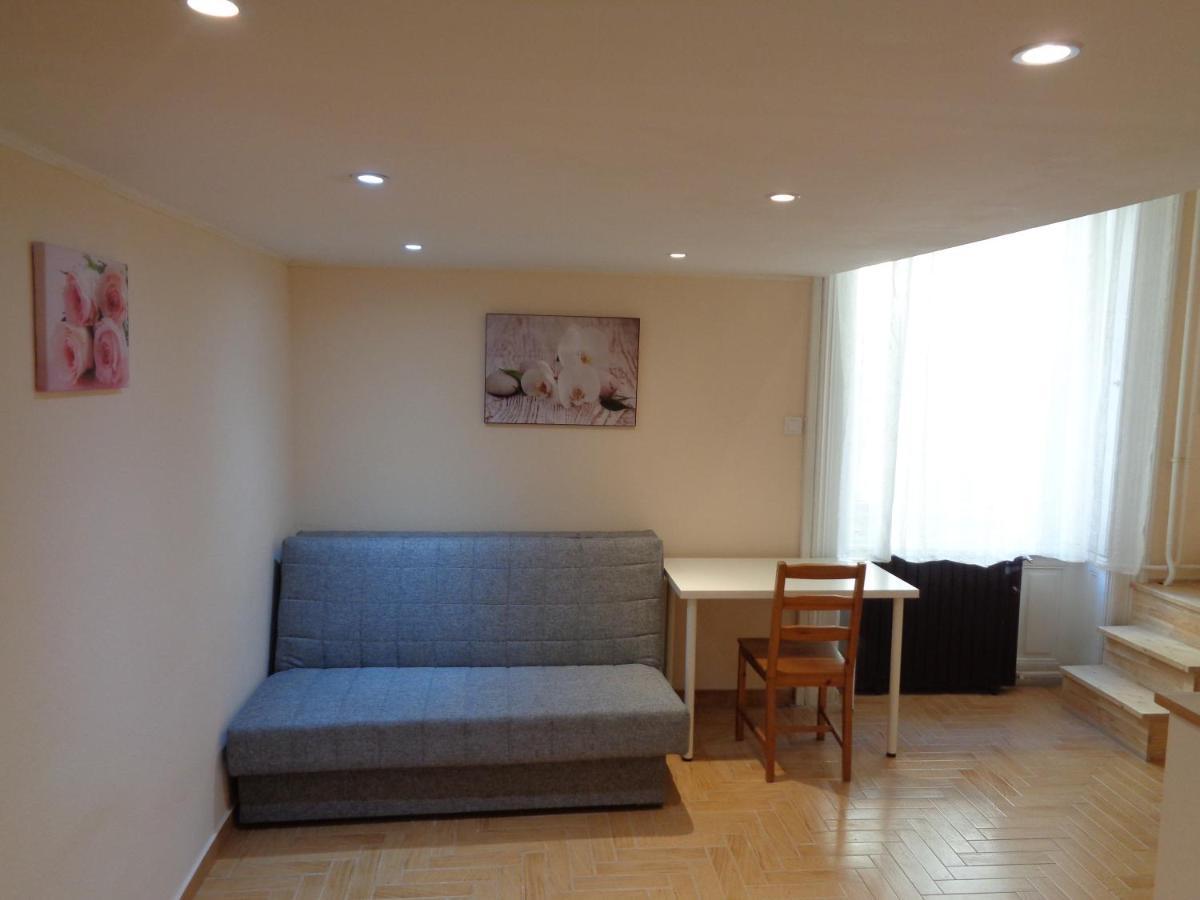 Loft House Pensión