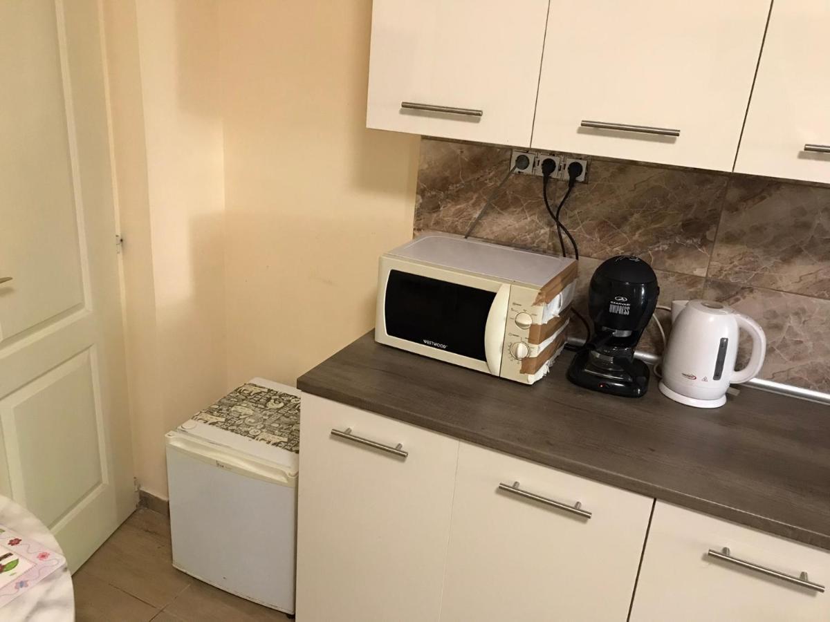 Roland Apartmant Zuglo Apartment *