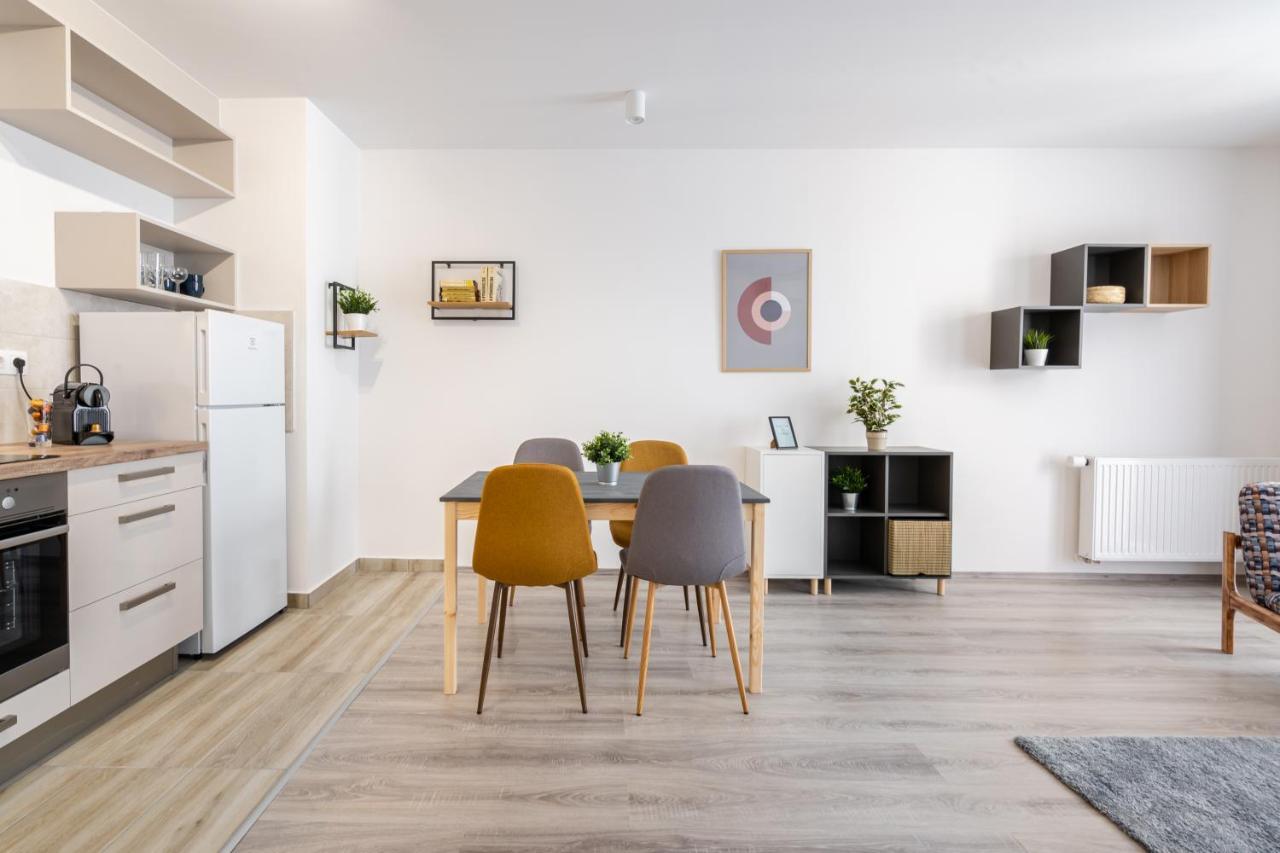 Szabolcs 23 * Budapest