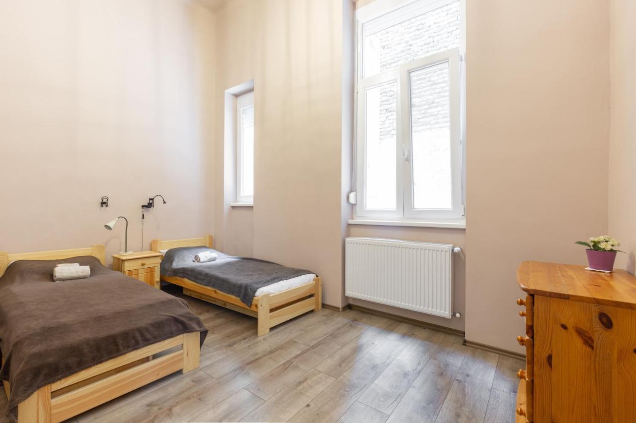 Apartman D78 Dohany *