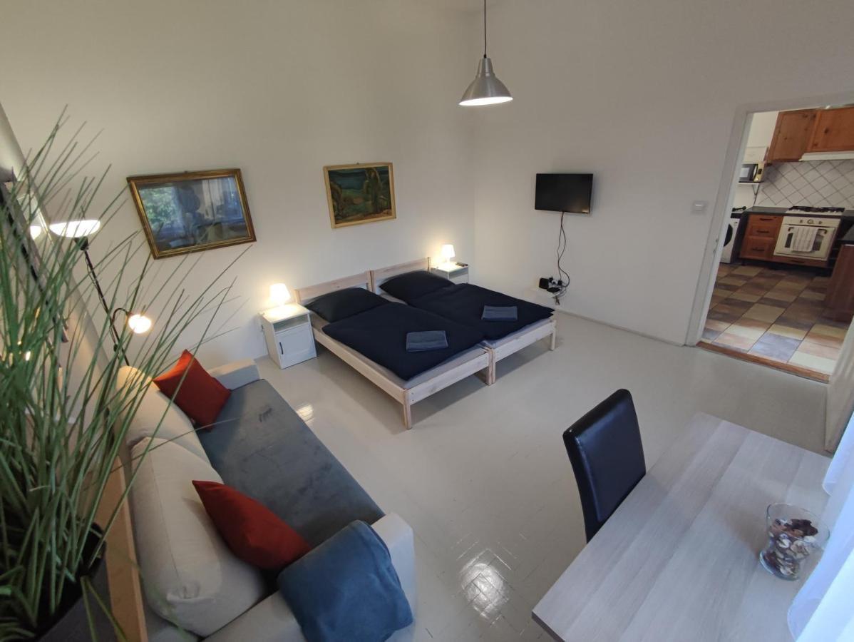 Appartement Hun Galeria