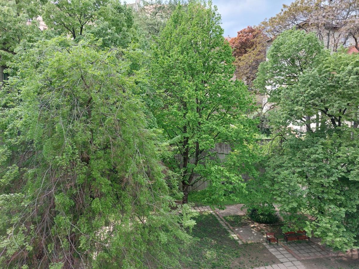 Sunny At The Castle Apartamento Budapest