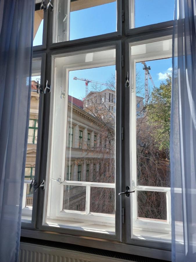 Sunny At The Castle Apartamento