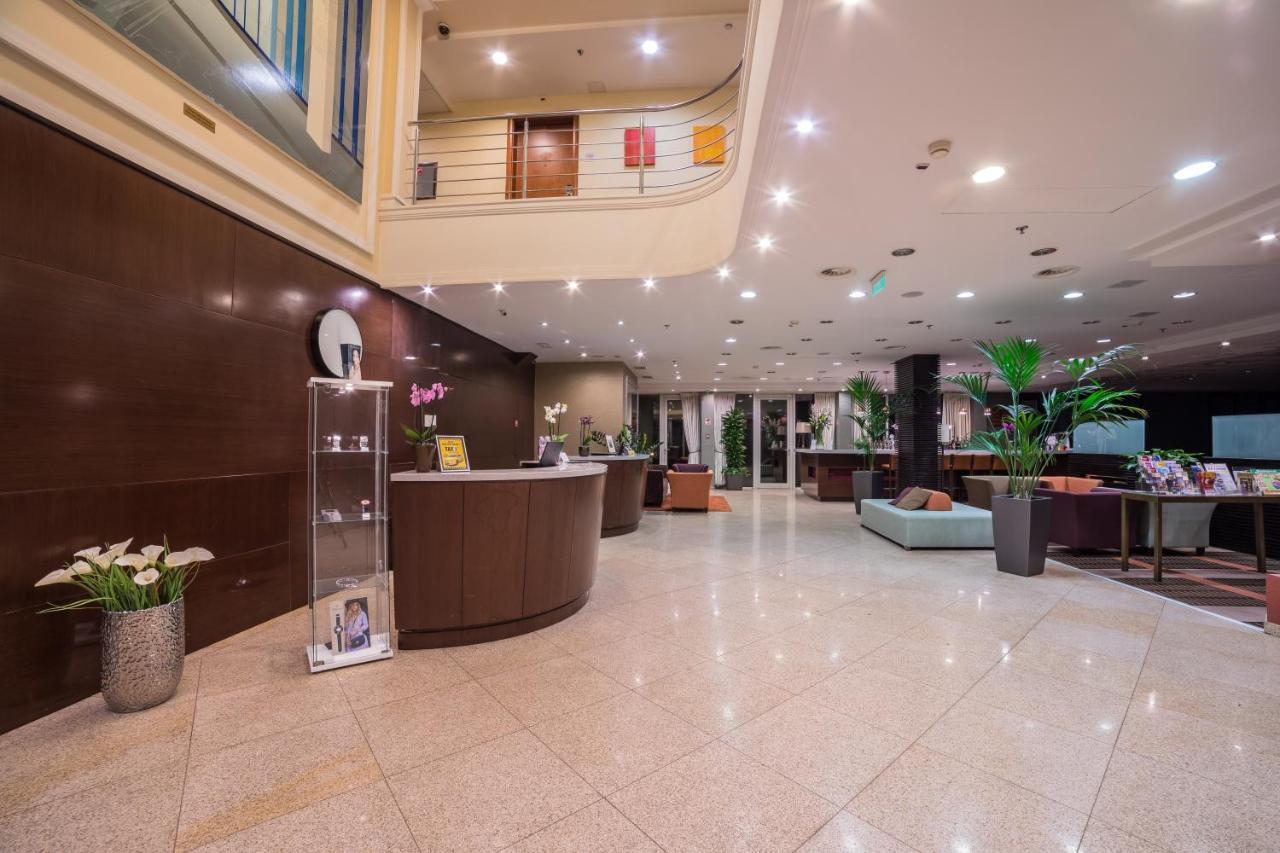 Lion's Garden Hotel 4*