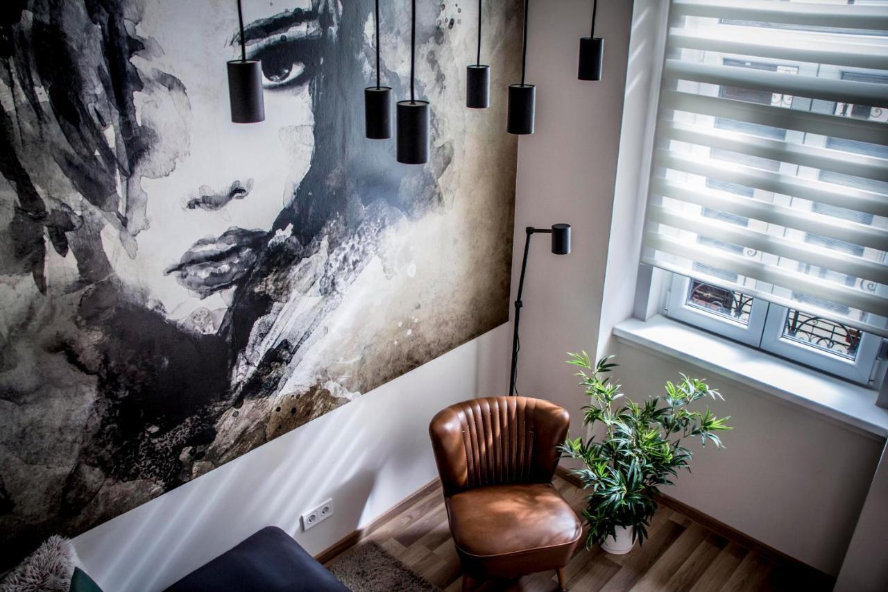 City Park Beauty With Ac, Wifi Appartement