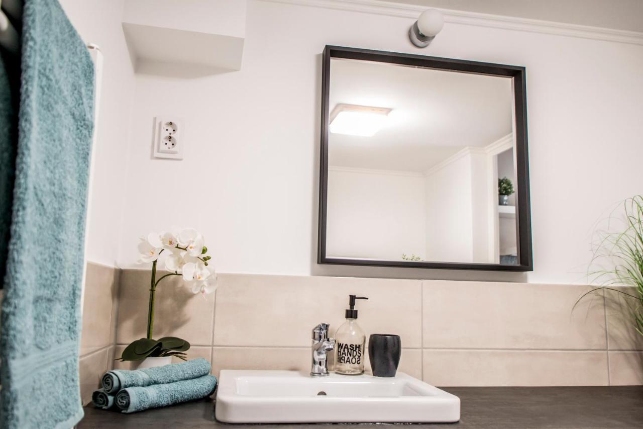 City Park Beauty With Ac, Wifi * Budapest